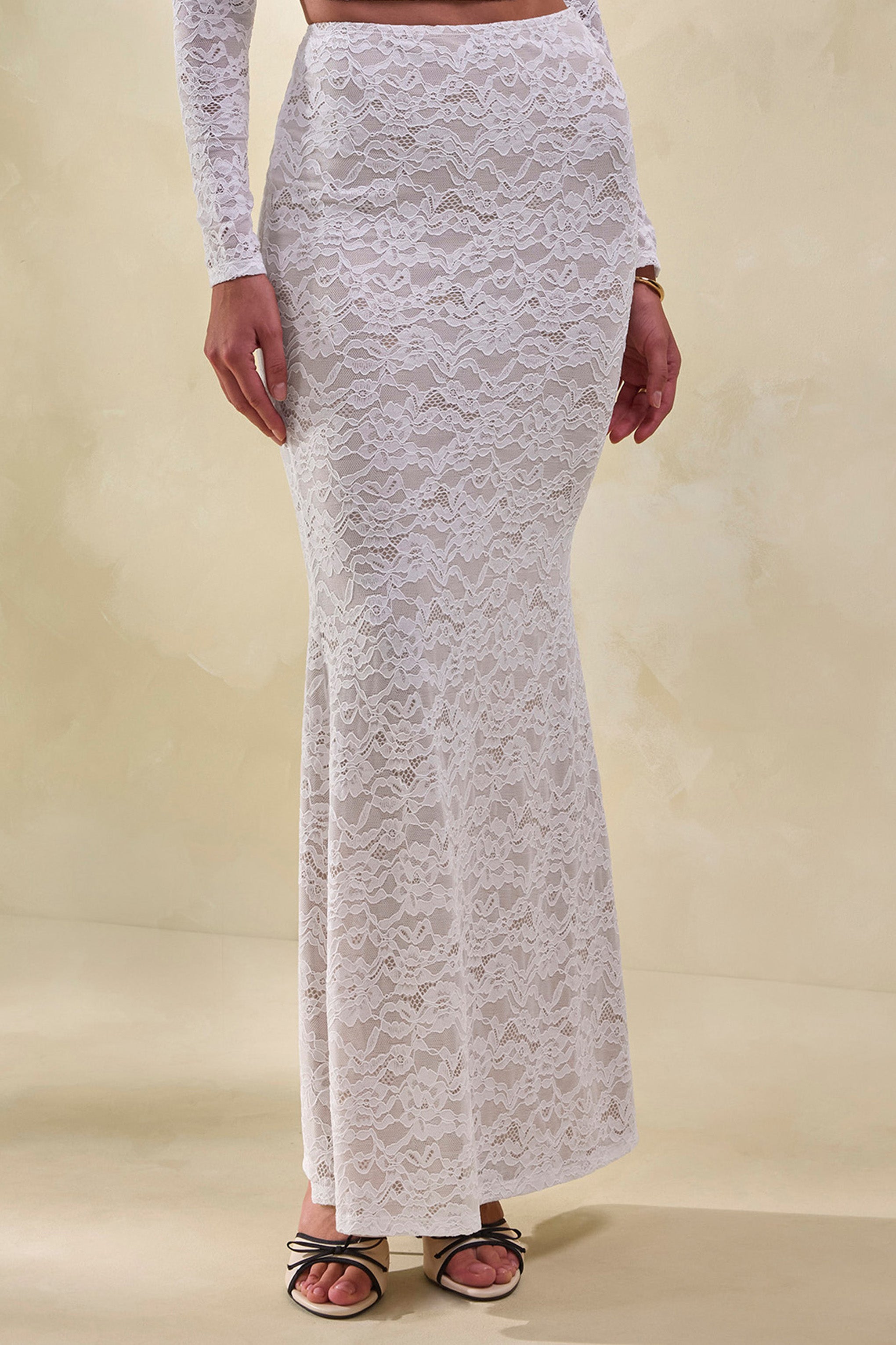 Viselle | White Lace Maxi Skirt